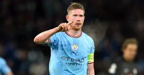 De Bruyne snubbed, with two Man Utd legends ahead of Man City ace in pundit’s all-time Prem rankings
