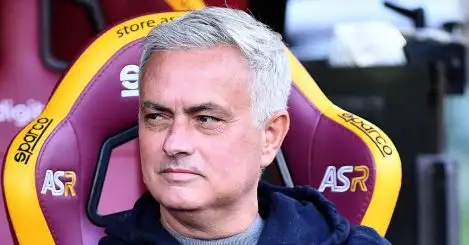 Jose Mourinho takes advantage of Chelsea with ‘up for sale’ star to be subject of Roma bid
