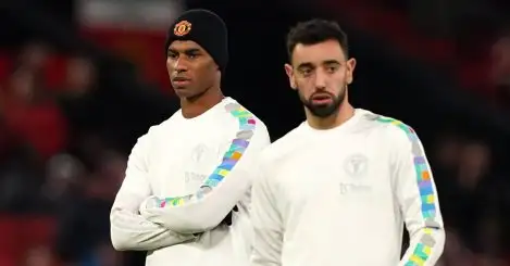 Neville slams backfiring Ten Hag tactic that Man City would never use, with Man Utd superstar being held back